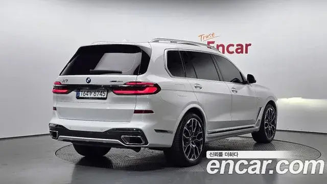 BMW X7 2024 — Photo 6/33