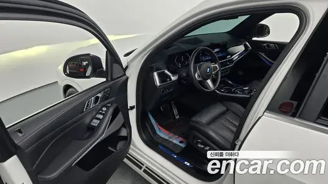 BMW X7 2024 — Photo 4/33