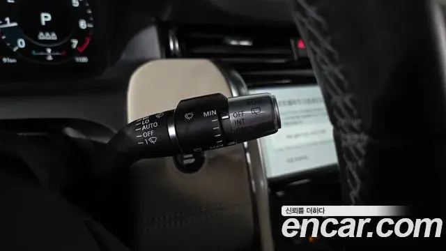 Land Rover Discovery Sport 2021 — ფოტო 11/32