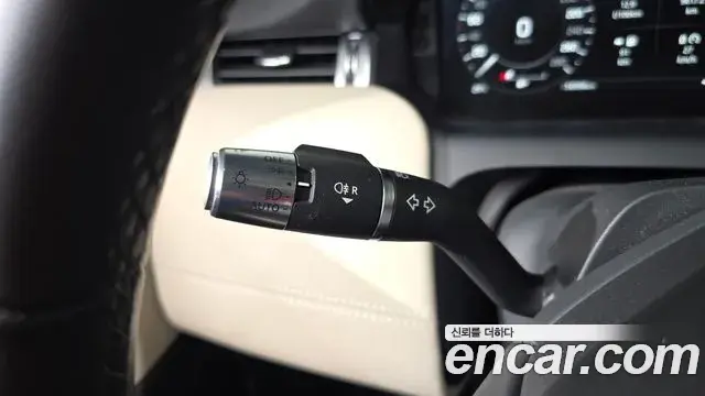 Land Rover Discovery Sport 2021 — ფოტო 7/32