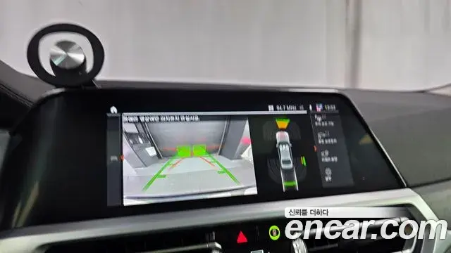 BMW 3 Series 2019 — Şəkil 19/30