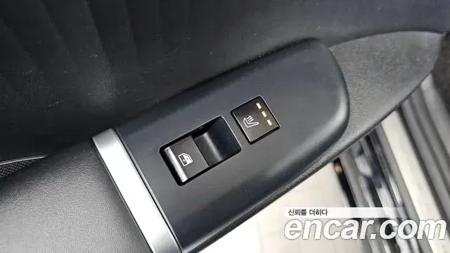 Hyundai Grandeur Hybrid 2023 — ფოტო 2/35