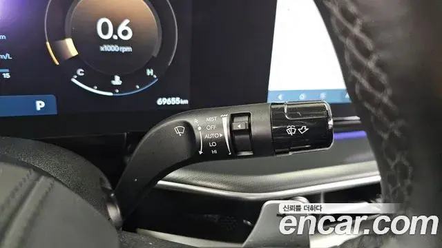 Hyundai Grandeur Hybrid 2023 — ფოტო 13/35