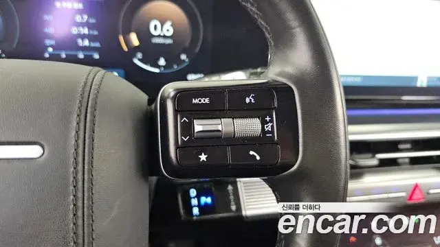 Hyundai Grandeur Hybrid 2023 — ფოტო 19/35