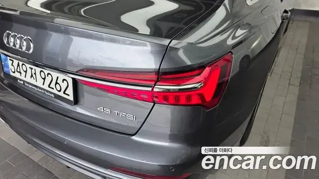 Audi A6 2021 — Şəkil 11/35