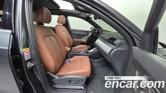 Audi Q3 2022 — Фото 10/20