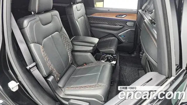 Jeep Grand Cherokee 2021 — Фото 14/20