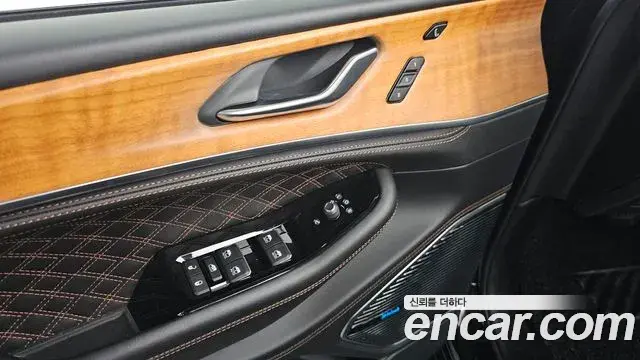 Jeep Grand Cherokee 2021 — Фото 19/20