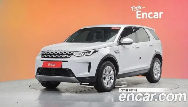Land Rover Discovery Sport 2021 — Photo 10/33