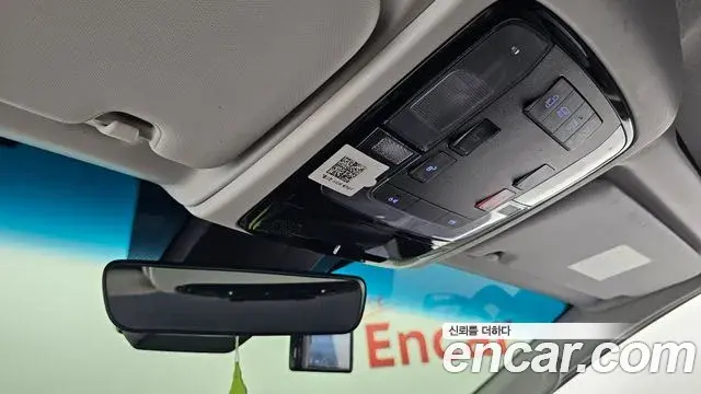 Hyundai Staria 2022 — Photo 18/20