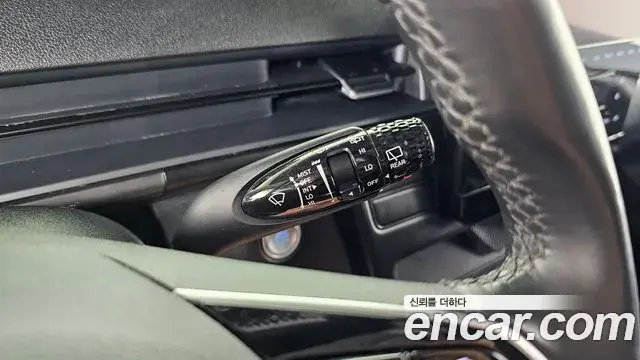 Hyundai Staria 2022 — Photo 20/20