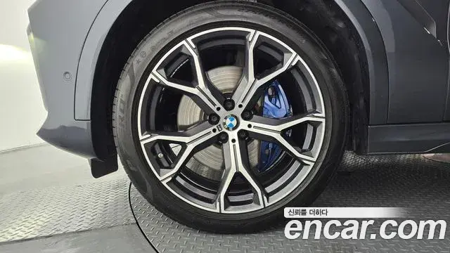 BMW X6 2021 — Фото 5/20
