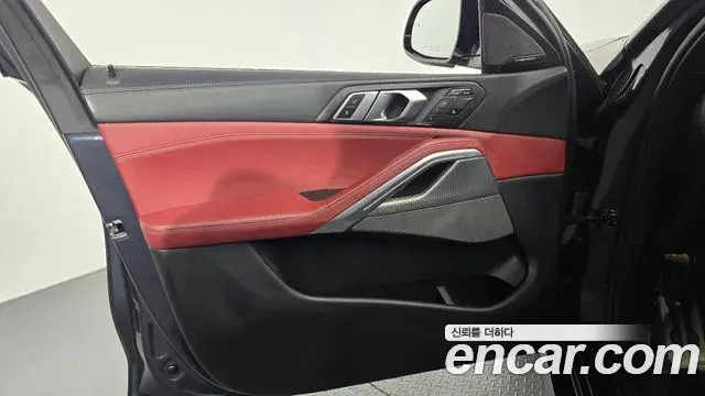 BMW X6 2021 — Photo 17/34