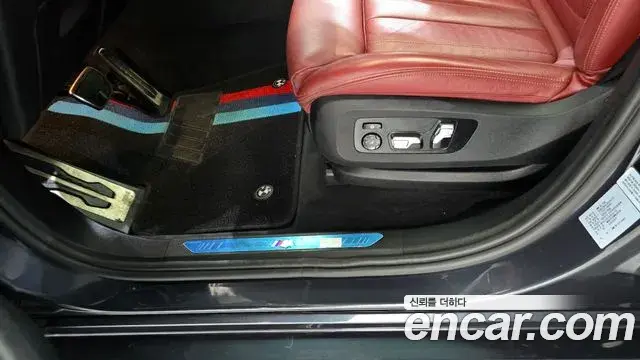 BMW X6 2021 — Photo 2/34