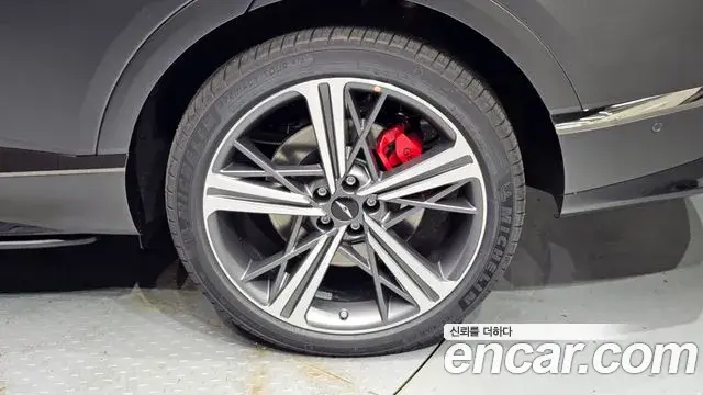 Genesis GV80 Coupe 2025 — Şəkil 12/31