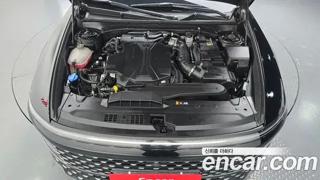 Hyundai Grandeur Hybrid 2023 — ფოტო 8/32