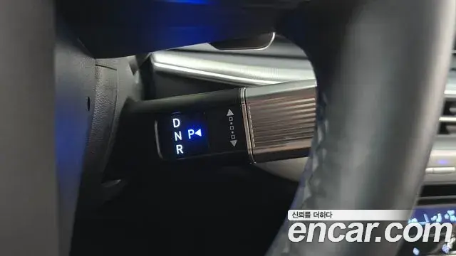 Hyundai Grandeur Hybrid 2023 — ფოტო 6/32