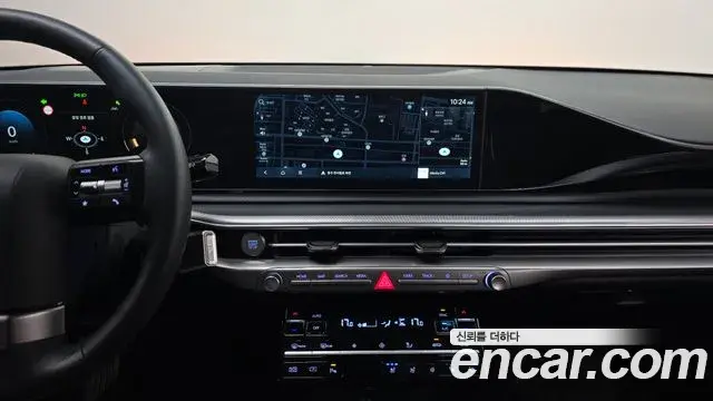 Hyundai Grandeur Hybrid 2023 — ფოტო 22/32