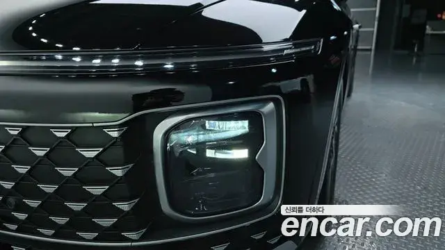 Hyundai Grandeur Hybrid 2023 — ფოტო 12/32