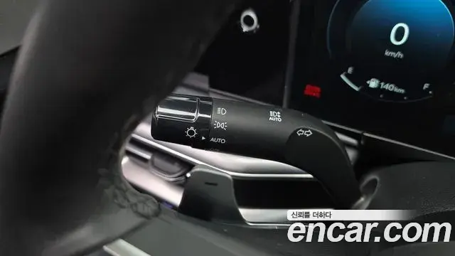 Hyundai Grandeur Hybrid 2023 — ფოტო 20/32