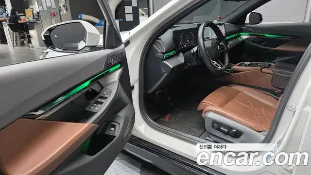BMW 5 Series 2024 — Şəkil 24/31