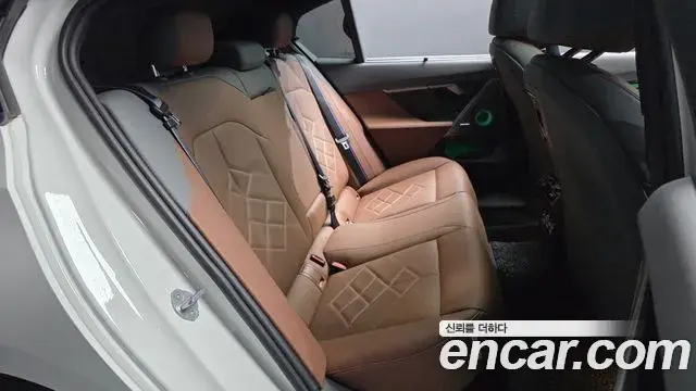 BMW 5 Series 2024 — Şəkil 22/31
