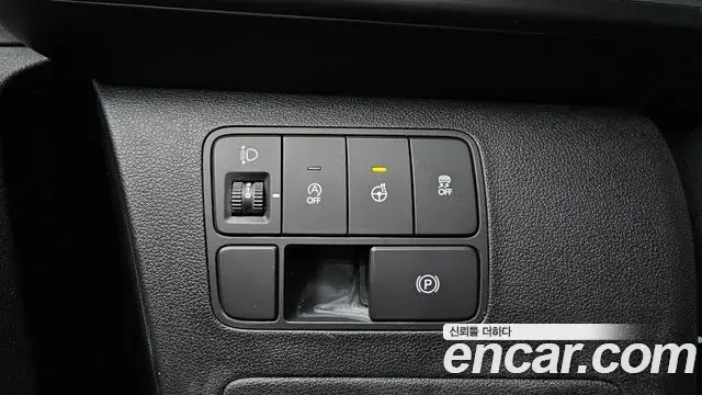 Hyundai Staria 2022 — Фото 17/20