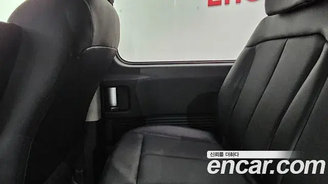 Hyundai Staria 2022 — Şəkil 17/30