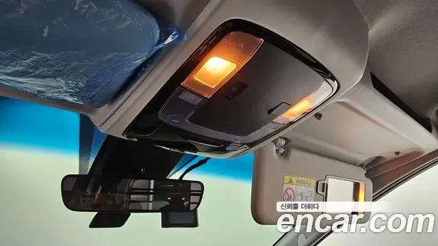 Hyundai Staria 2022 — Şəkil 10/30
