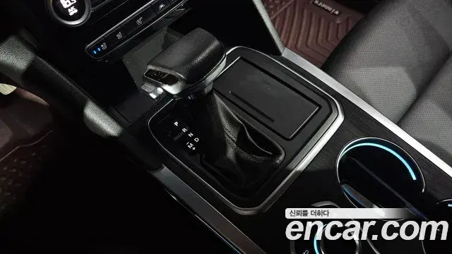Renault Samsung SM6 2023 — ფოტო 23/32