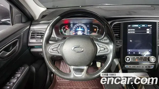Renault Samsung SM6 2023 — ფოტო 9/32