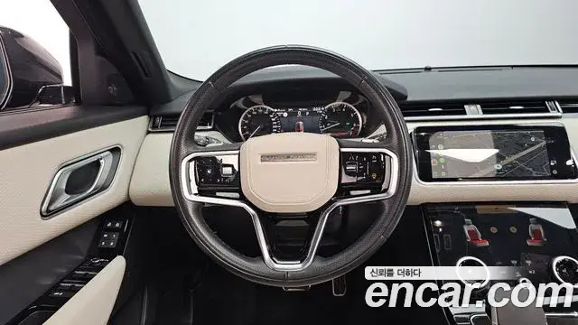 Land Rover Range Rover Velar 2023 — Photo 4/20