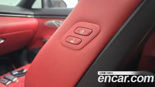 Genesis GV70 2022 — Şəkil 16/33