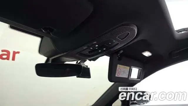Porsche Panamera 2024 — Şəkil 27/39