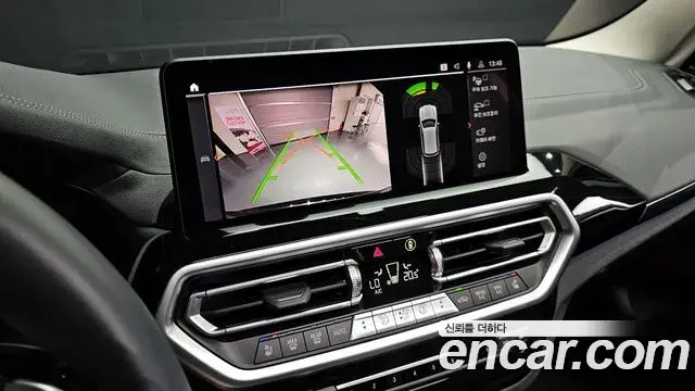 BMW X3 2022 — ფოტო 26/31