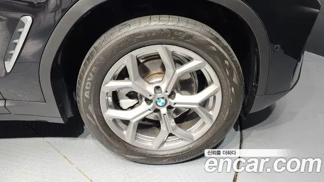 BMW X3 2022 — ფოტო 10/31