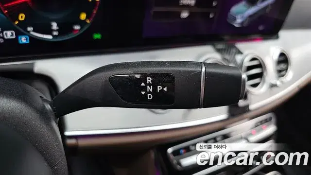 Mercedes-Benz E-Class 2020 — Фото 9/20