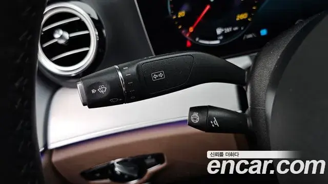 Mercedes-Benz E-Class 2020 — Şəkil 20/32