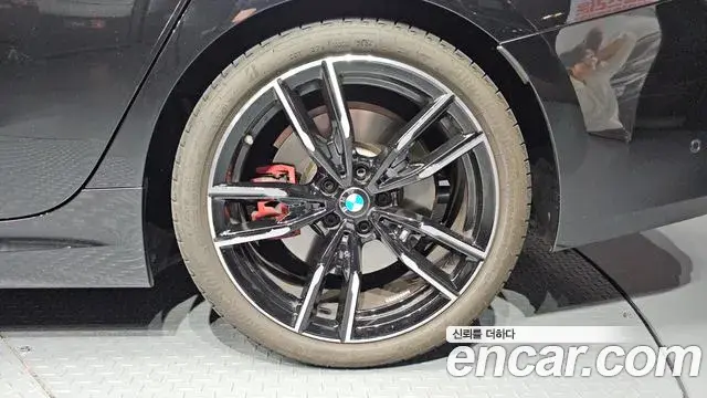 BMW 3 Series 2025 — Şəkil 3/33