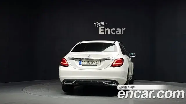 Mercedes-Benz C-Class 2021 — Фото 4/20