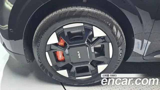 Kia Carnival 2024 — Şəkil 5/20