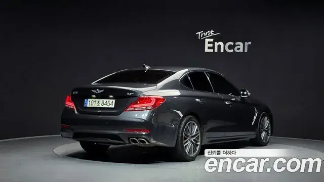 Genesis G70 2018 — Şəkil 1/30