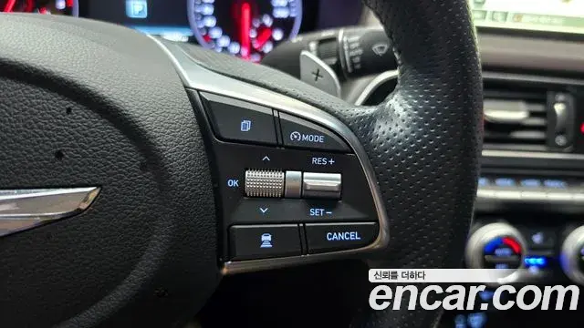 Genesis G70 2018 — Şəkil 13/30