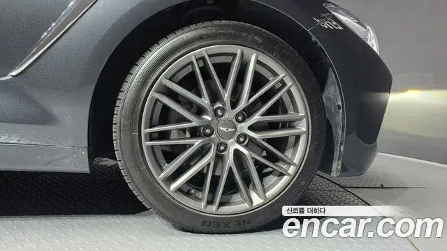 Genesis G70 2018 — Şəkil 11/30