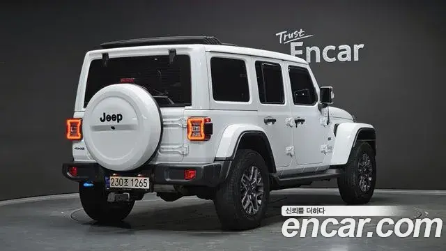 Jeep Wrangler 2022 — Photo 11/29