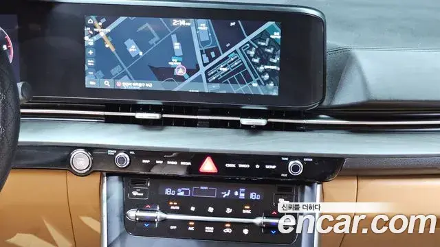 Kia Carnival 2021 — Фото 14/20