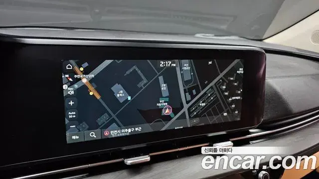 Kia Carnival 2021 — Şəkil 19/30