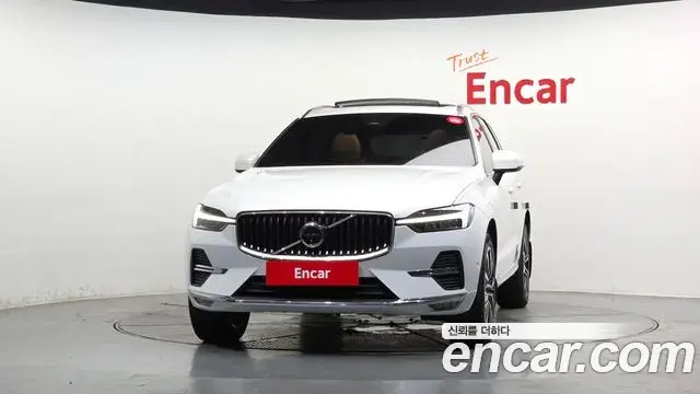 Volvo XC60 2025 — Photo 7/20