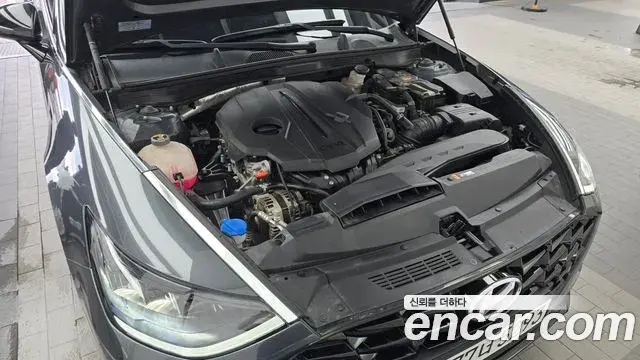 Hyundai Sonata Hybrid 2021 — ფოტო 11/30