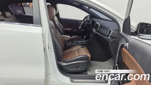 Kia Sportage The Bold 2019 — ფოტო 18/35